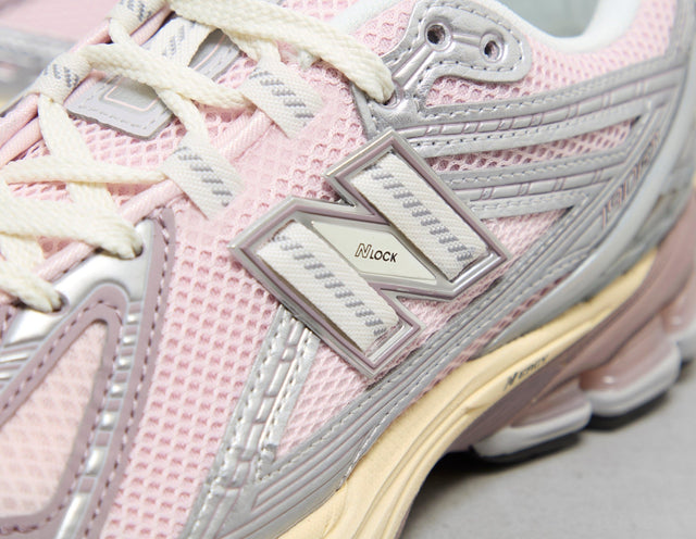 1906R Women's - Women's Footwear