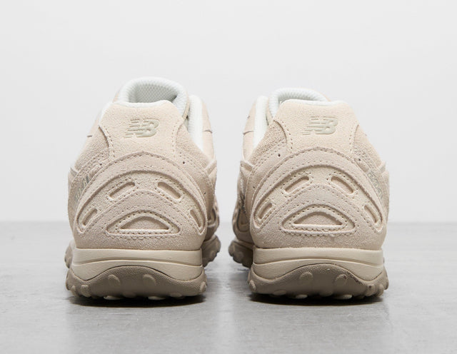 204L - Men's Footwear