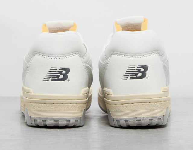 550 - Men's Footwear