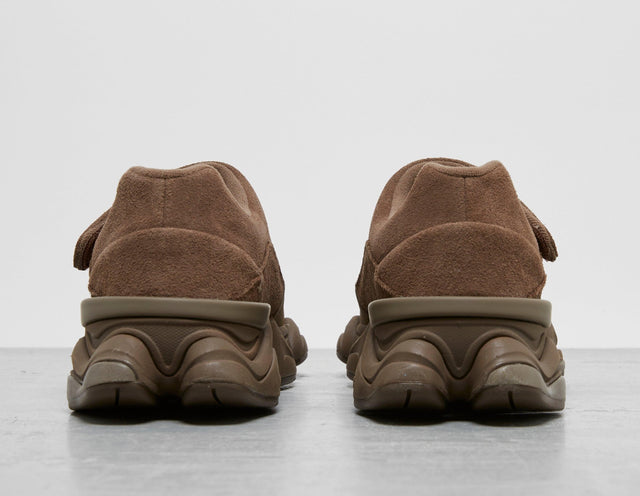 8040 - Men's Footwear