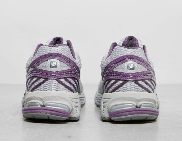 860v2 - Men's Footwear