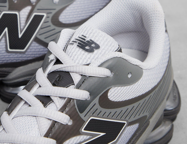 ABZORB 2000 Women's - Women's Footwear