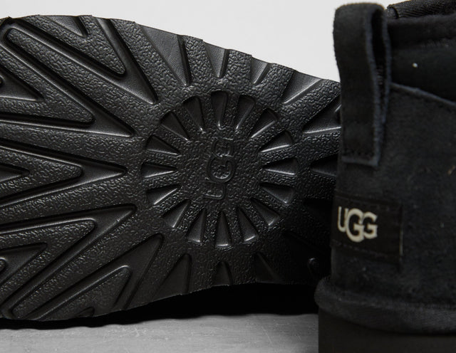 Classic Ultra Mini - Men's Footwear