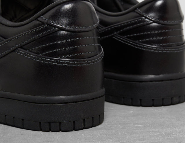 Dunk Low - Men's Footwear