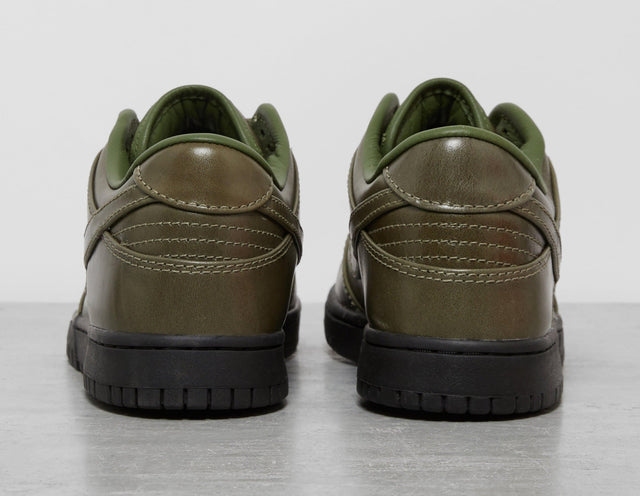 Dunk Low - Men's Footwear