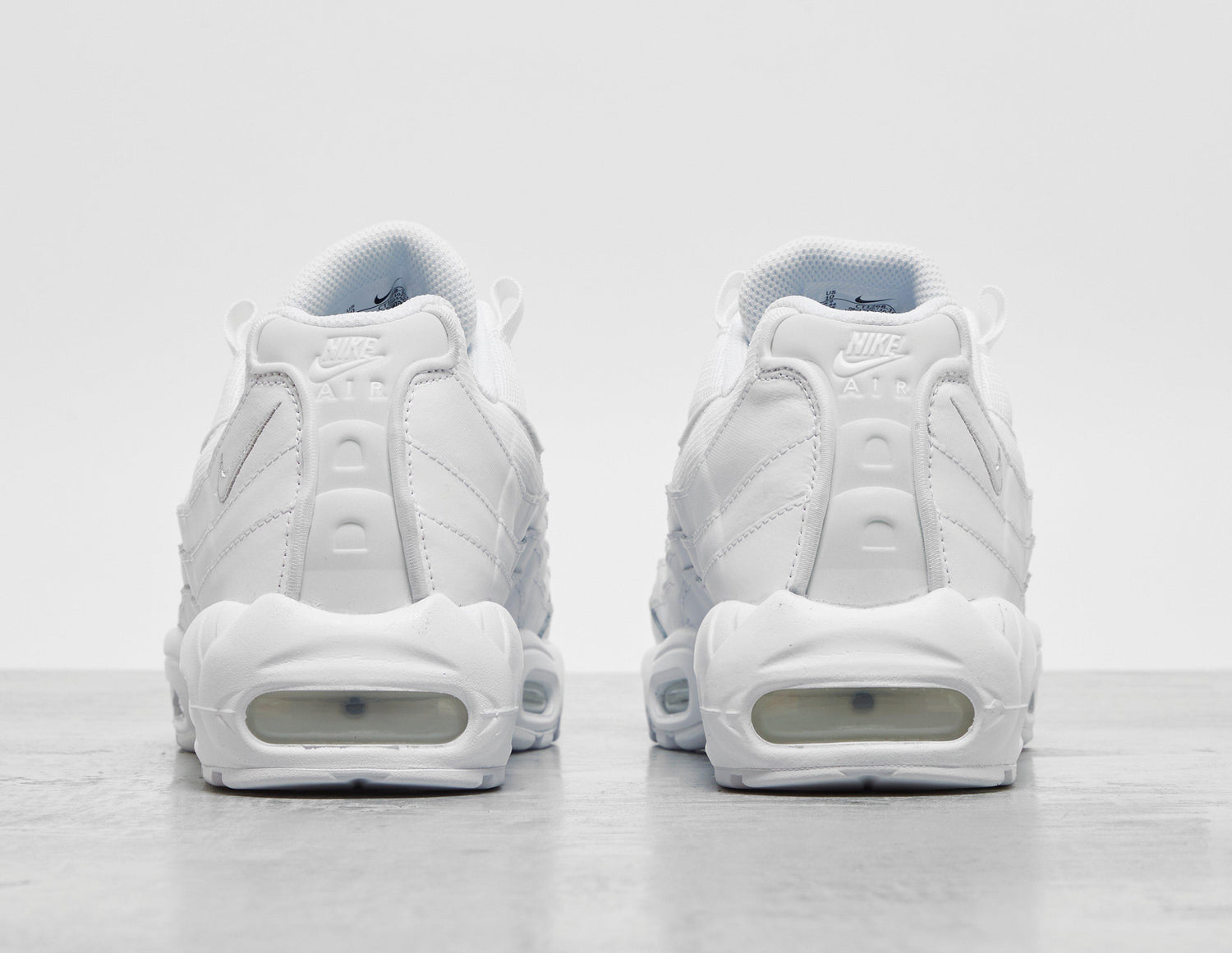 MAX 95 ESS WHT/BLK