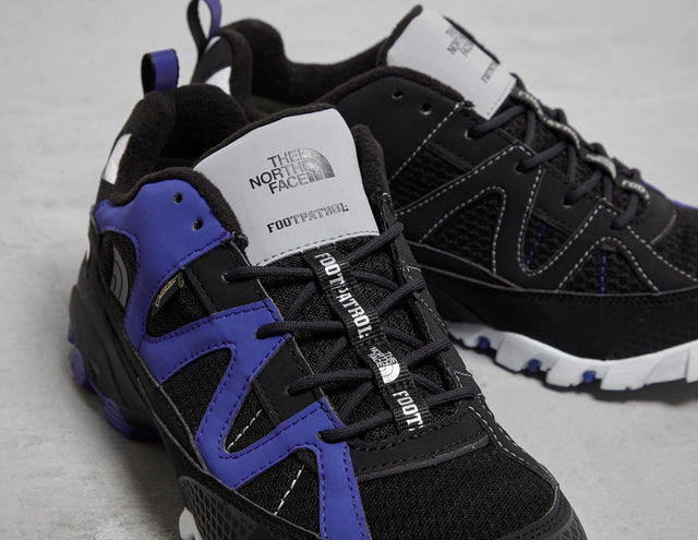 !FP FIRE ROAD BLK/WHT/PUR