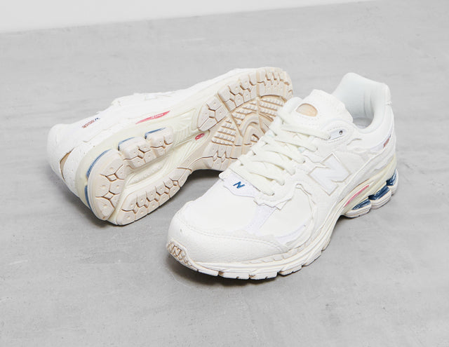 2002R DISTRESSED WHITE