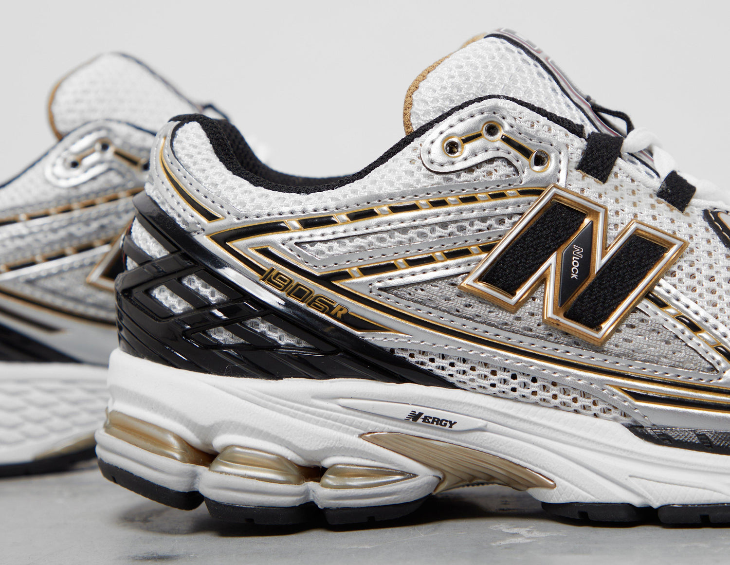 1906 WHT/BLK-GOLD