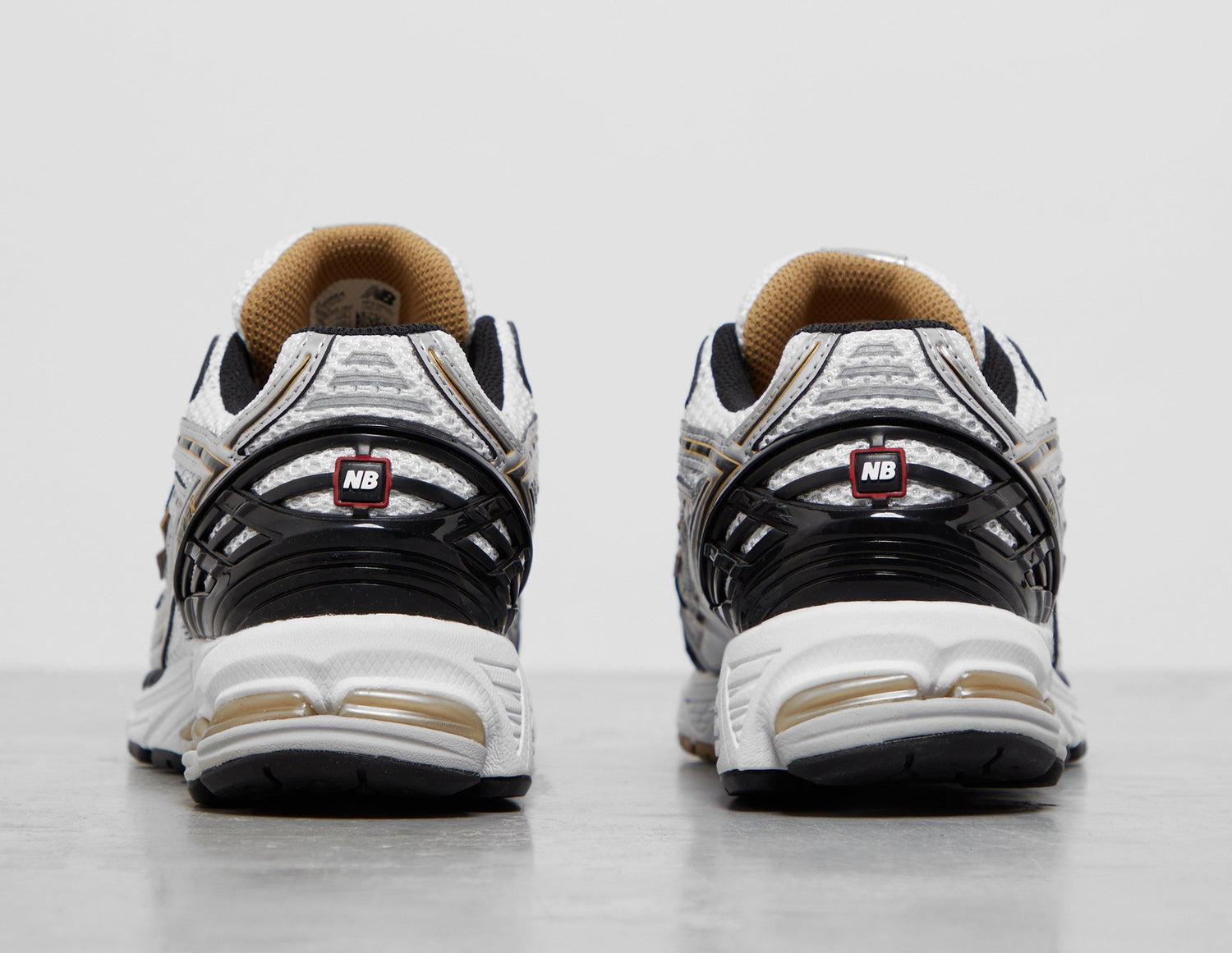 1906 WHT/BLK-GOLD