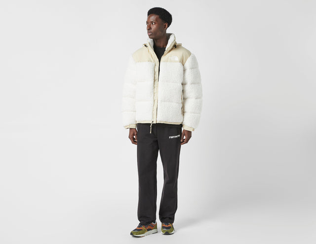 NUPTSE SHERPA GARDENIA
