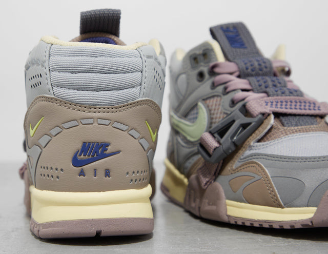 #AIR TRAINER 1 SP L.GRY/G