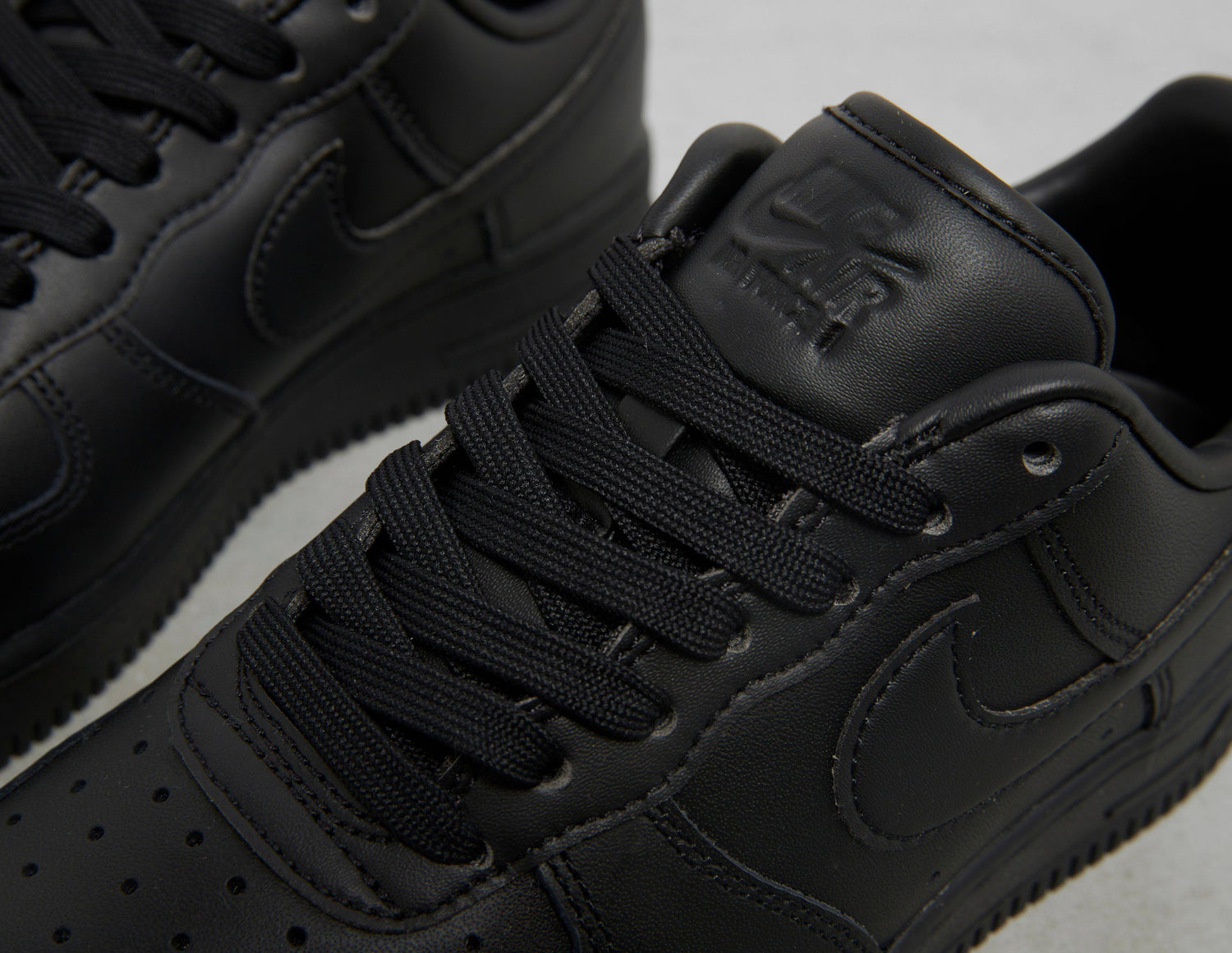 #AF1 07 FRESH BLK