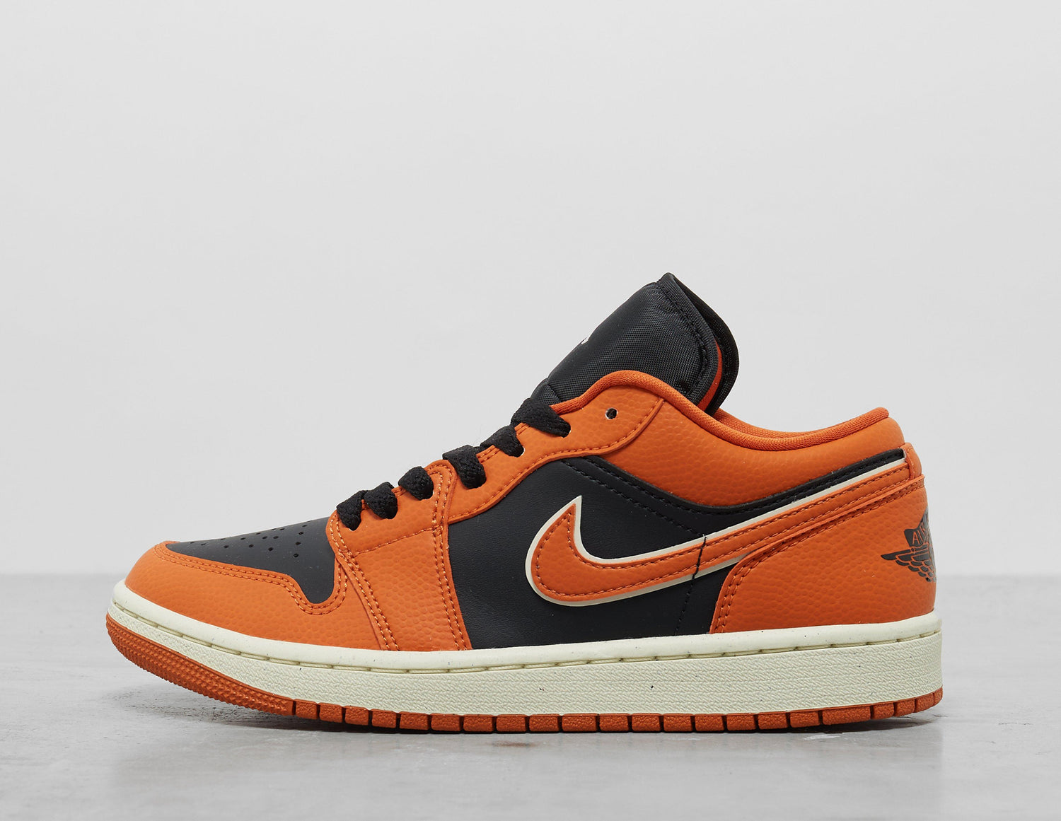 W AJ 1 LO SE ORG/BLU