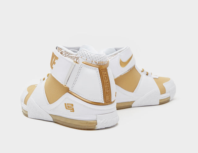Zoom LeBron II QS