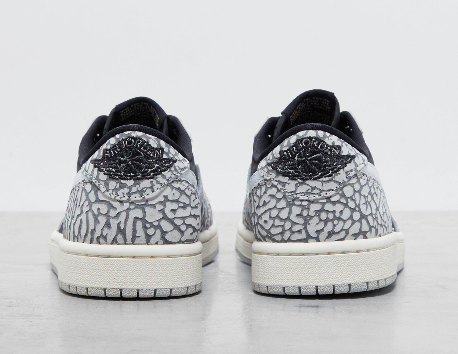 #AJ 1 LO OG ELE BLK/GRY