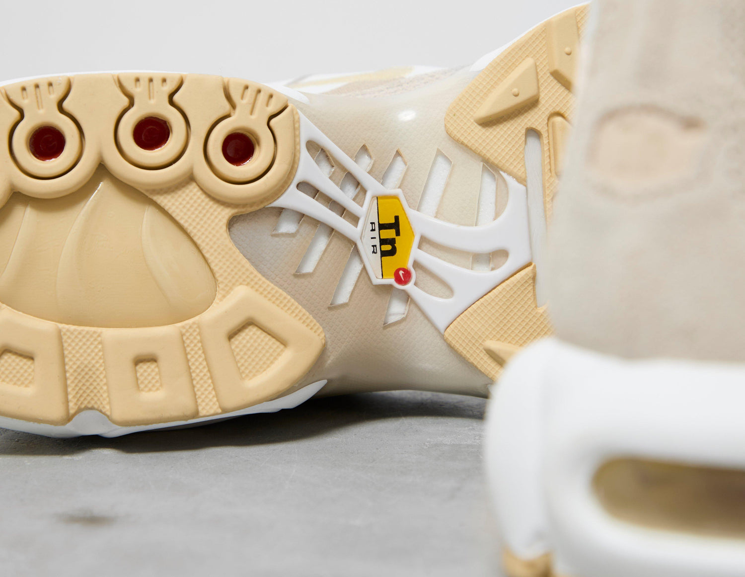 !W MAX PLUS SUM/VAN/SAIL