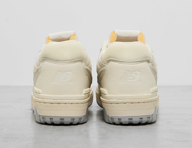 550 Women's