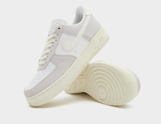 Air Force 1 LV8 Women's