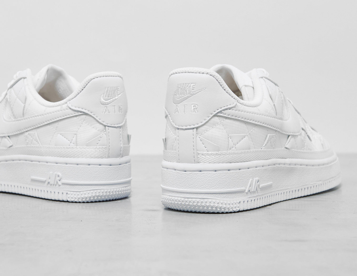 #!AF1 SP BE QS WHT/WHT