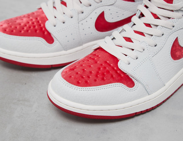 W AJ 1 ZM CMFT QS WHT/RED