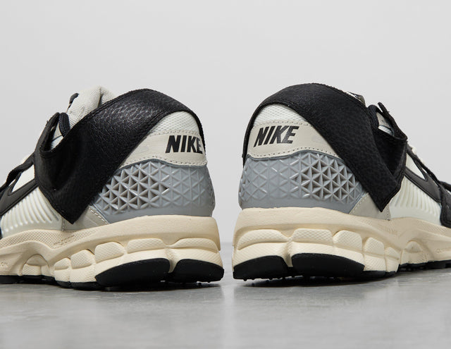Zoom Vomero 5 Women's