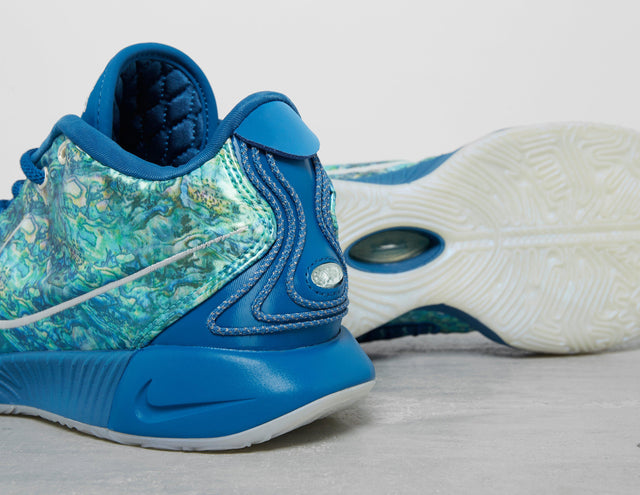 Lebron XXI