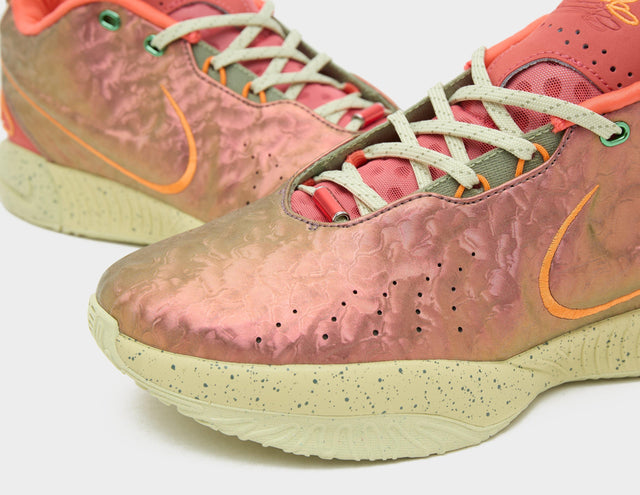 Lebron XXI