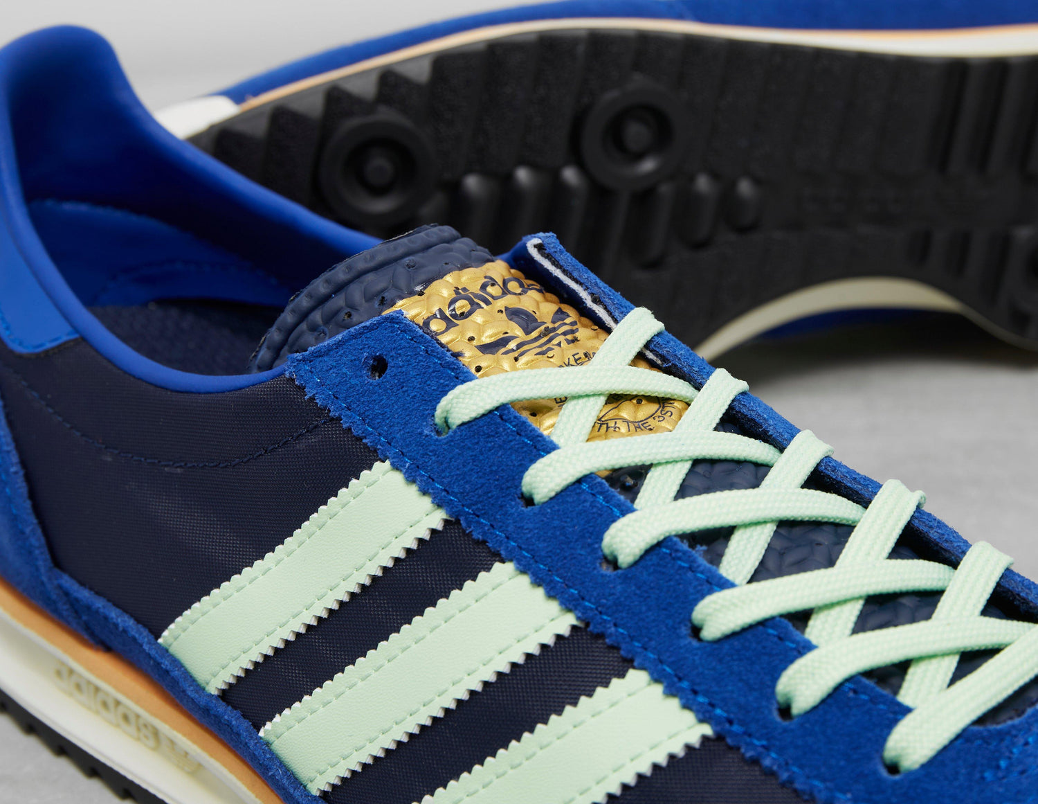 SL72 BLU/GRN/WHTT