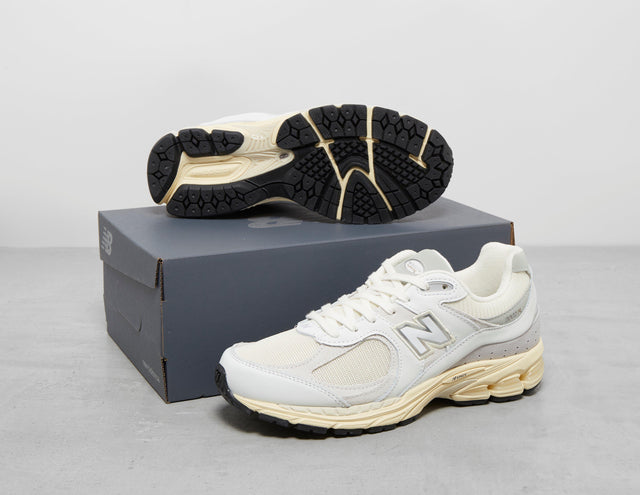 2002 LTH WHT/WHT/CRM