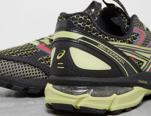 UB4-S GEL-TERRAIN BLK/PIN