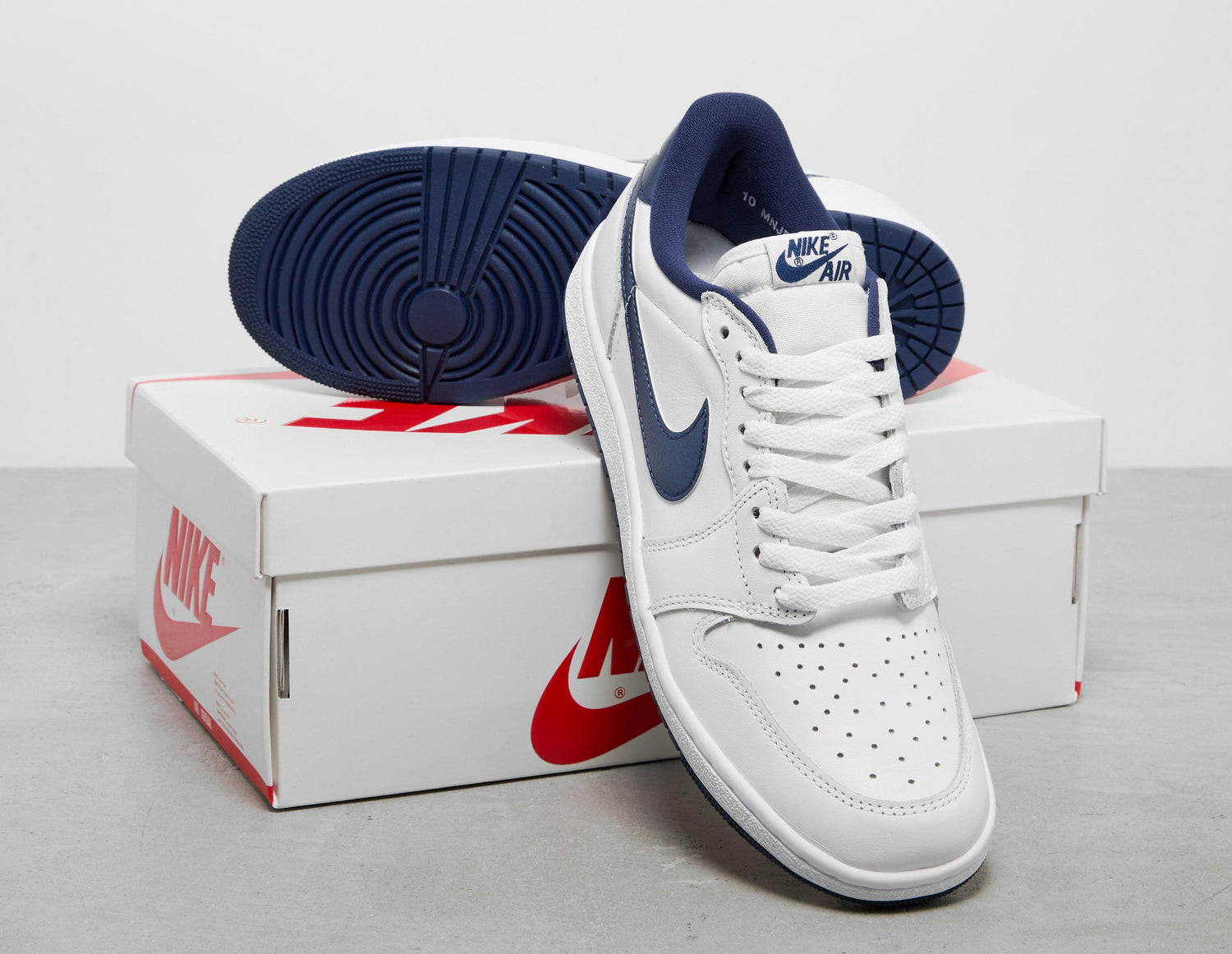 AJ 1 LO 85 WHT/NVY/WHT