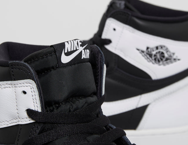 AJ 1 HI OG BLK/WHT/BLK