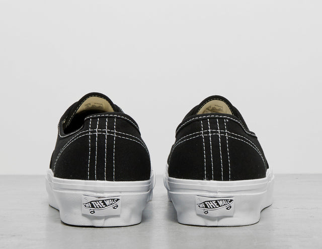 AUTH RE 44 BLK/WHT