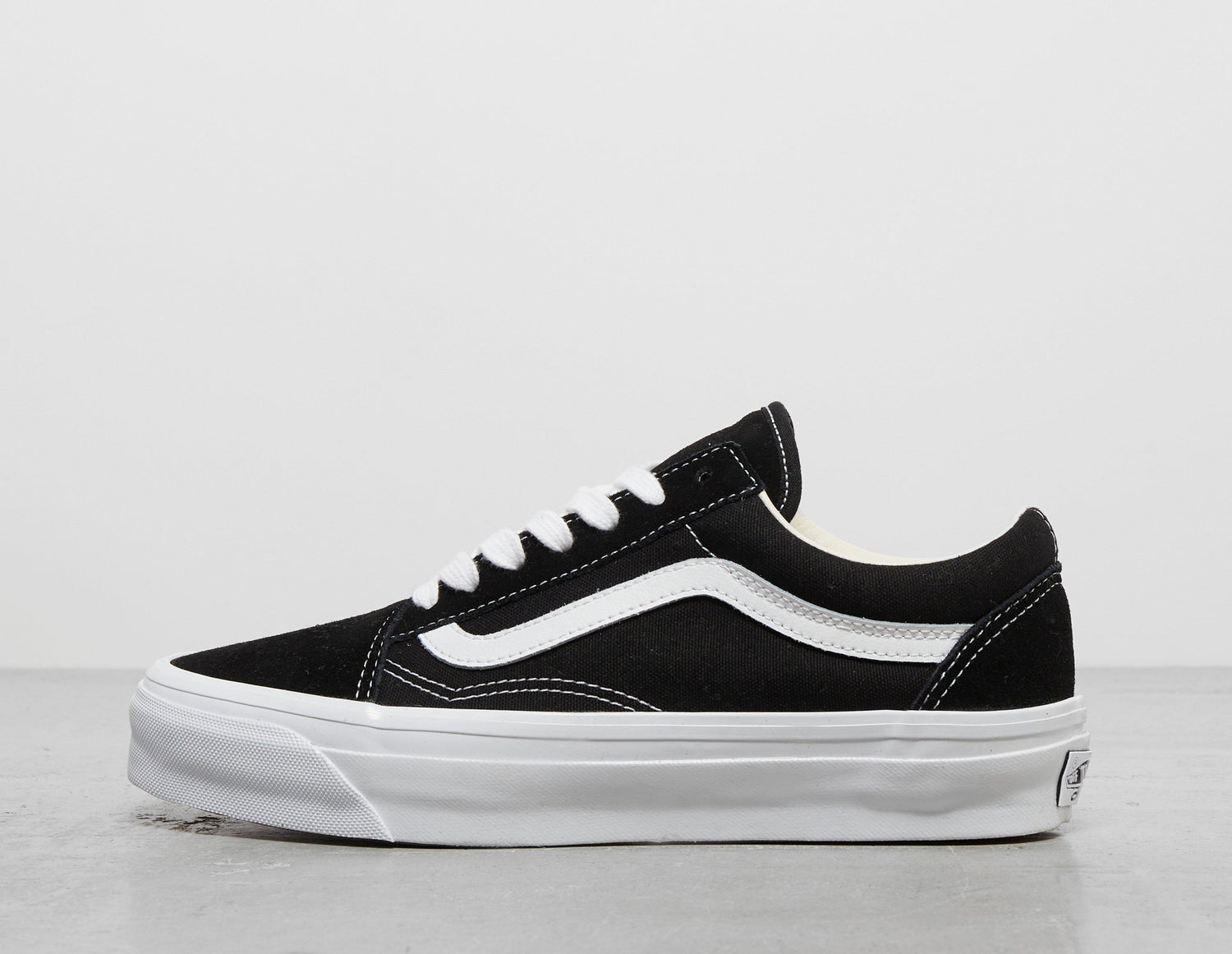 OLD SKOOL 36 BLK/WHT