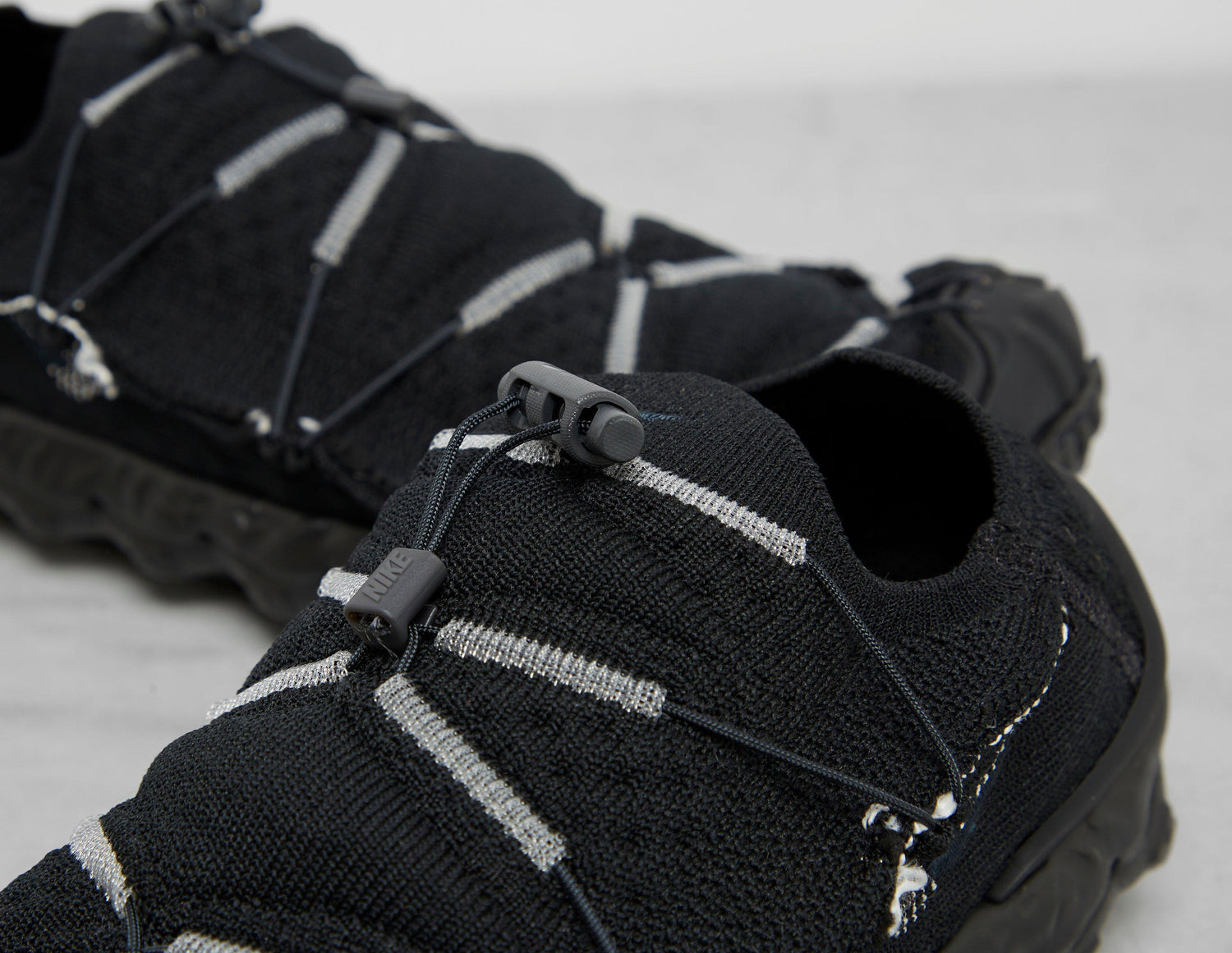 #!ISPA MB QS BLK/BLK