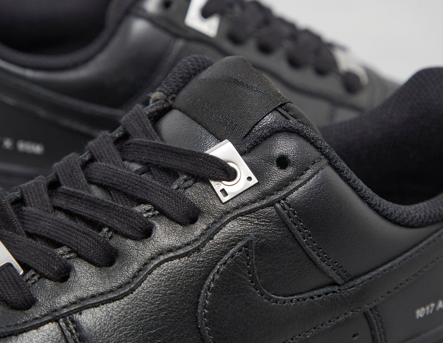 #!AF1 QS MMW BLK/BLK/BLK