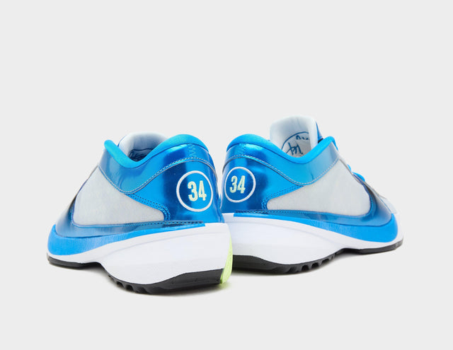 Zoom Freak 5