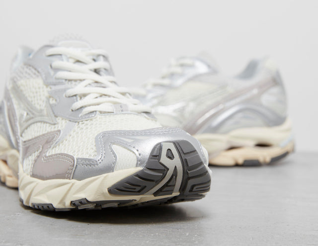 WAVE RIDER 10 WHT/SILV