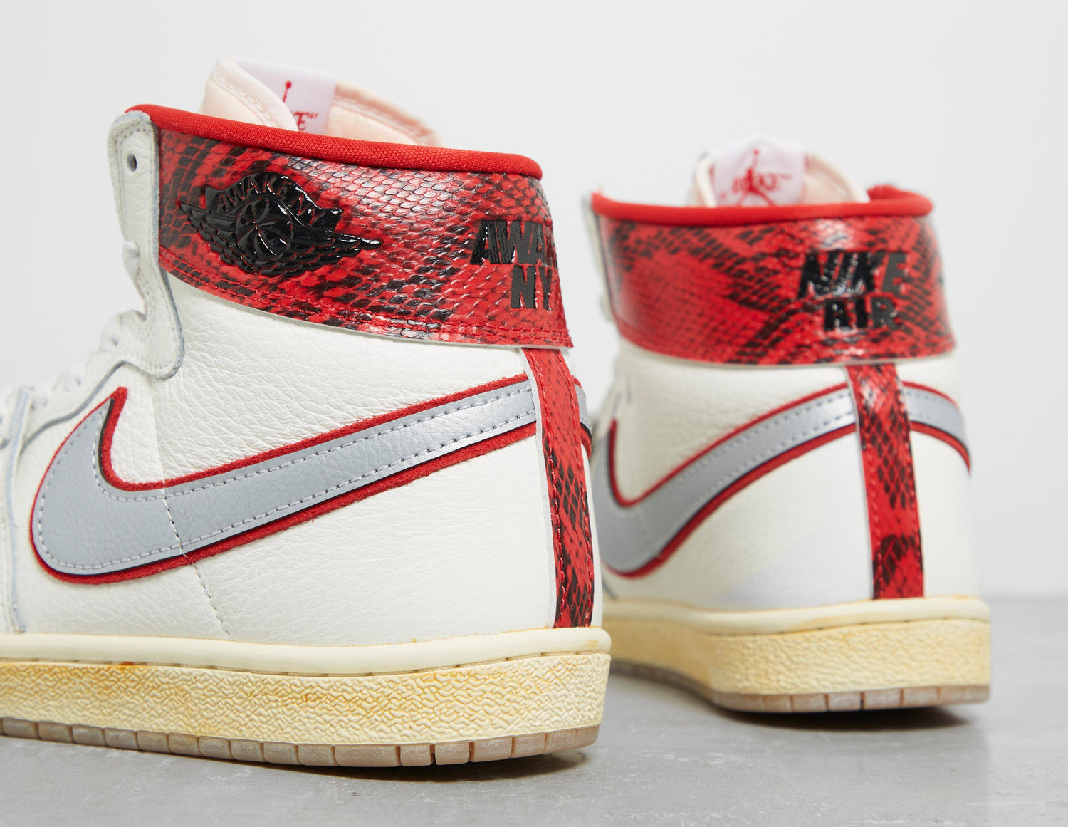 !AIR SHIP QS AWAKE SAI/BL