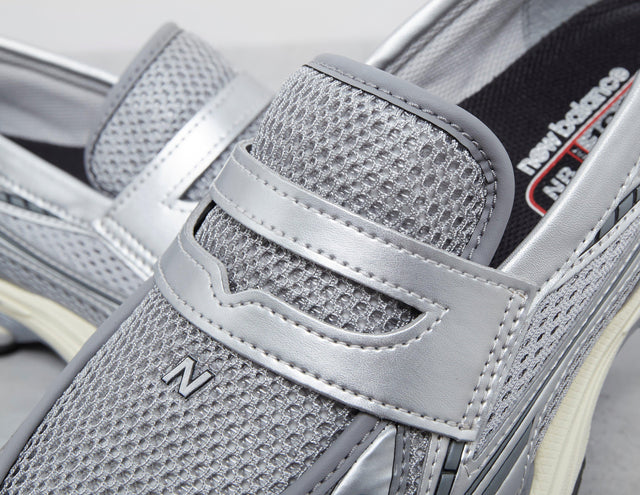 1906L Loafer