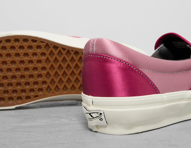 SLIP ON LX RED/SAT