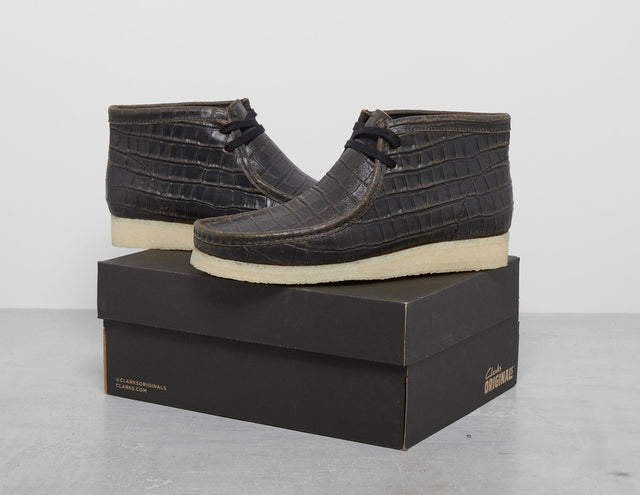 !WALLABEE BOOT CROC BRN/G