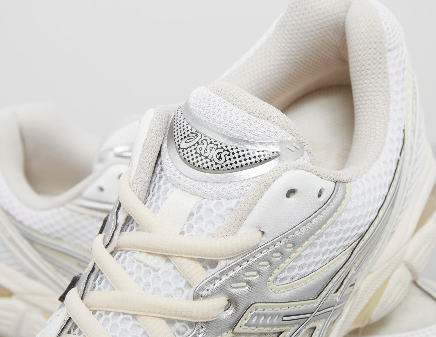 GT-2160 ATC WHT/SIL/GRY