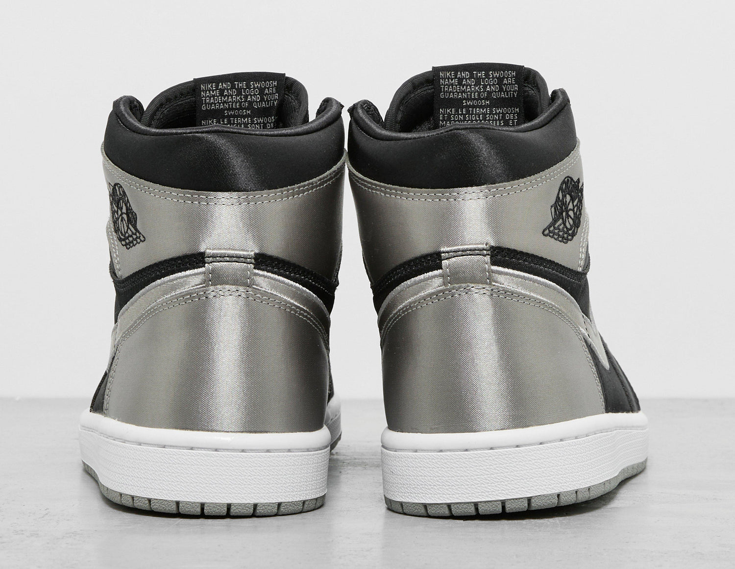 W AJ 1 HI J DAY GRY/SAT/G