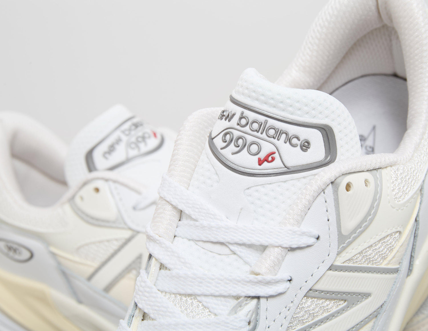 !MIUS 990V6 WHT/NAT/GRY