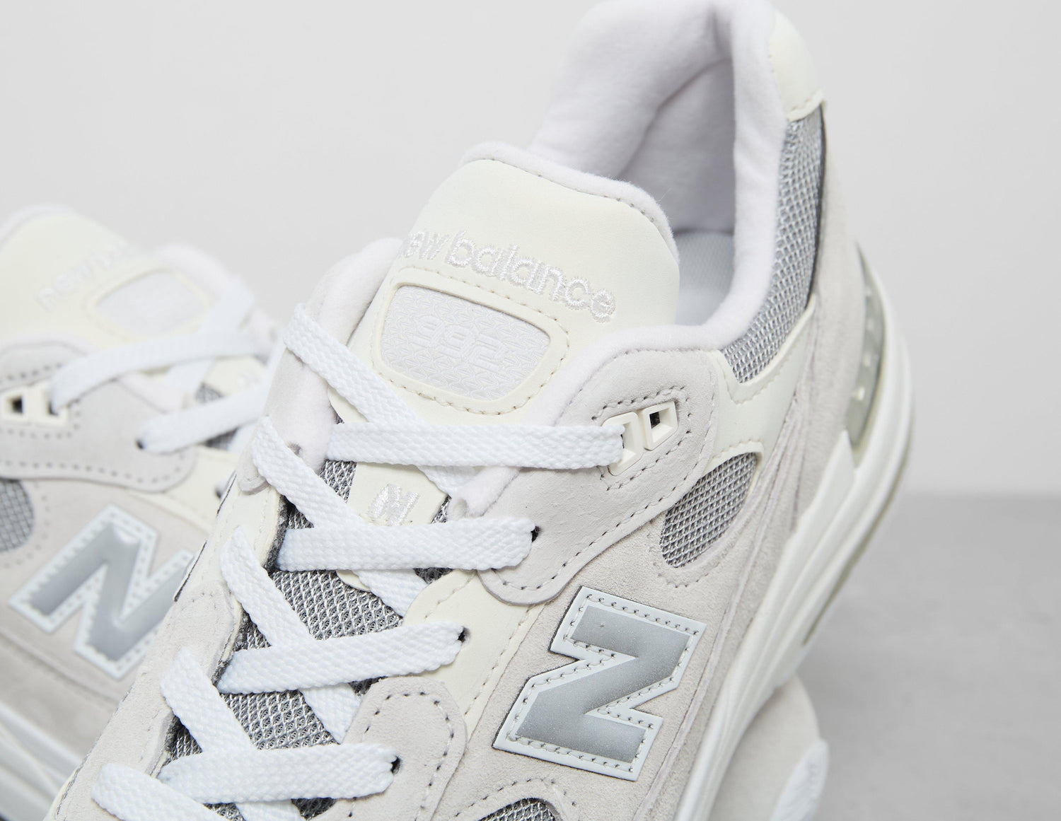 MIUS 992 WHT/GRY/WHT