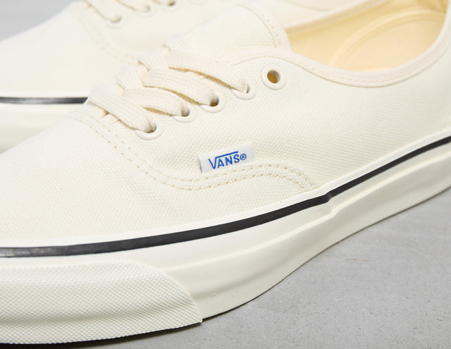 AUTHENTIC DCK WHT/WHT/WH