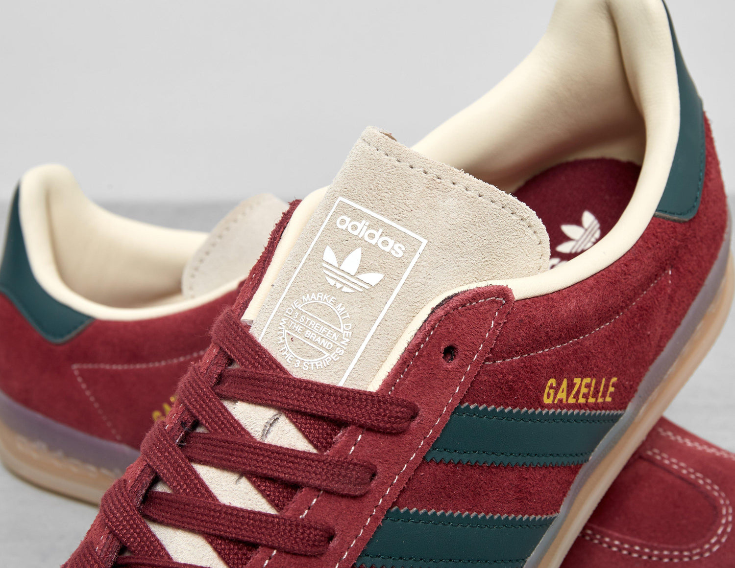 GAZELLE IND S'RED/'S'GRN
