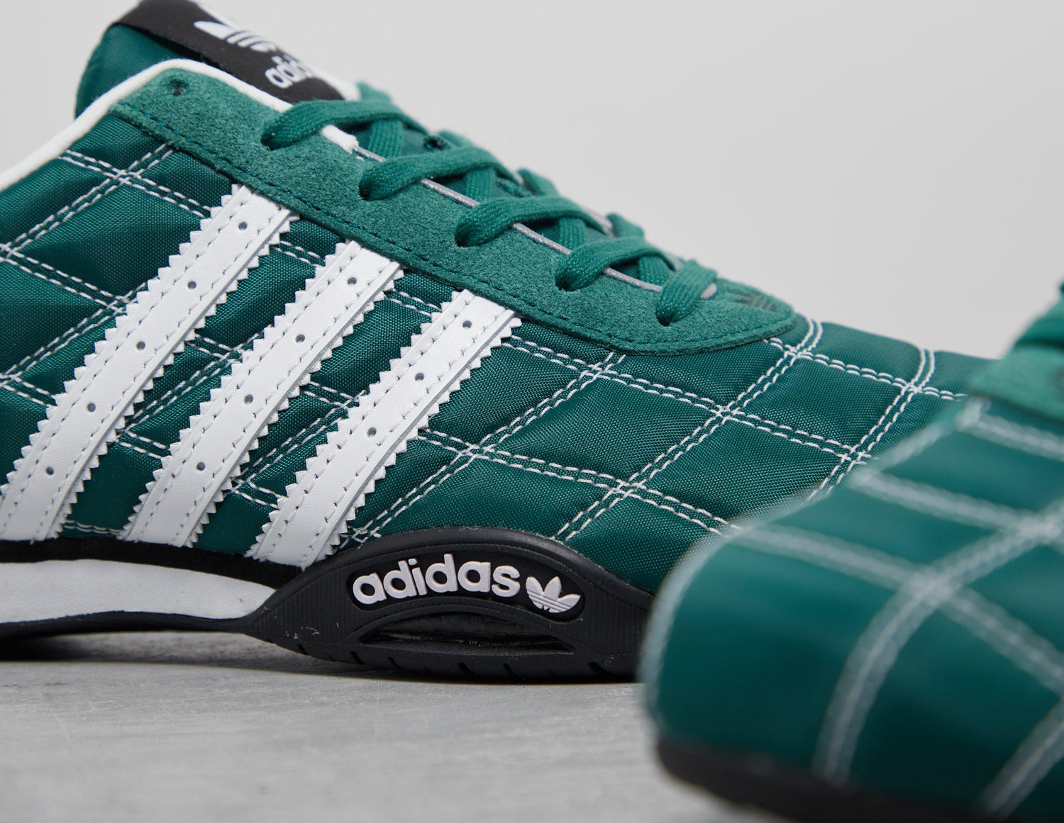 ADIRACER LO GRN/WHT/BLK